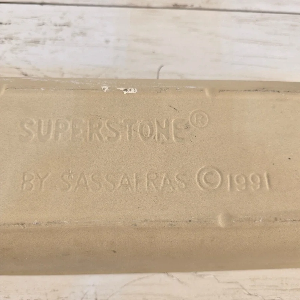 Vintage Superstone by Sassafras 1625 Stoneware Bread Baker Rectangular Tan 1991